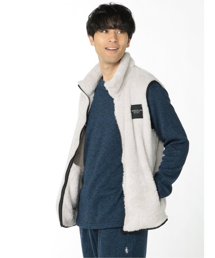 【新品タグ有り】Rady ファーファイバーダウンベスト ブラック ❤︎ Rady（ダウンベスト）のフリマアイテム一覧