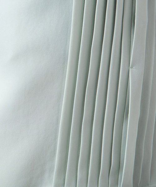 ＜UNITED ARROWS＞PL/BTN タック ブラウス B †