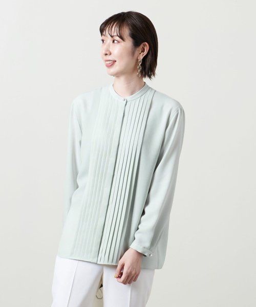 ＜UNITED ARROWS＞PL/BTN タック ブラウス B †