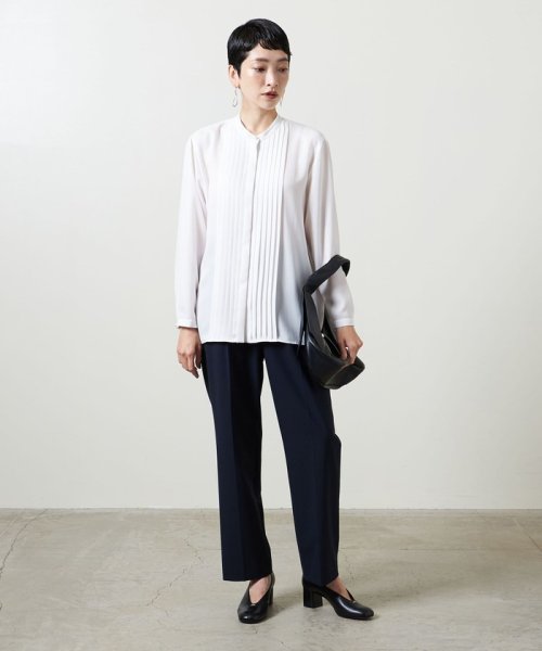 ＜UNITED ARROWS＞PL/BTN タック ブラウス B †