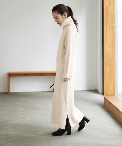 Zip付ビッグカラーニットワンピース ティティベイト Titivate D Fashion