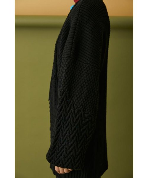 V－neck knit cardigan - カーディガン