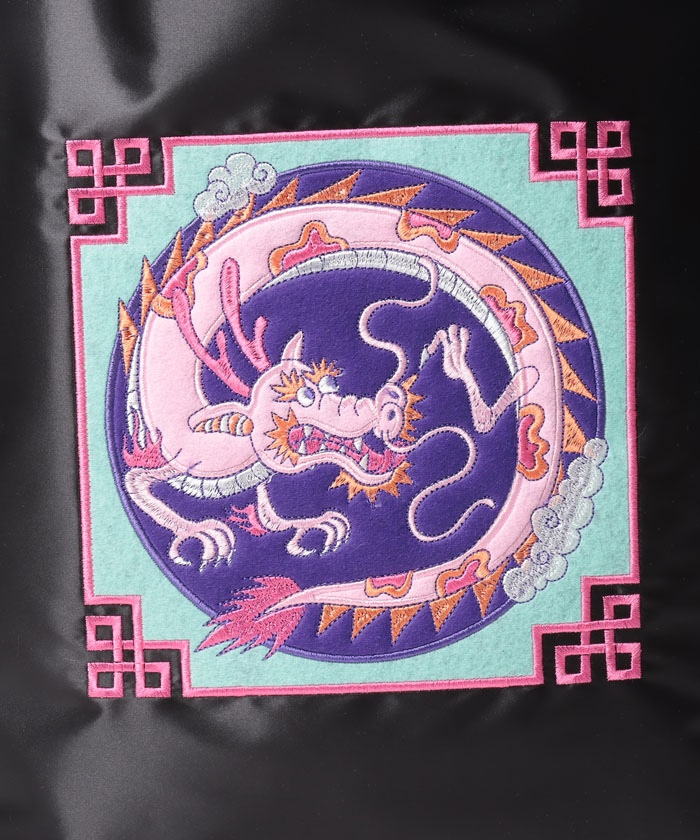 ドラゴン刺繍サテントートバッグ(504346935) | プニュズ(PUNYUS) - d 