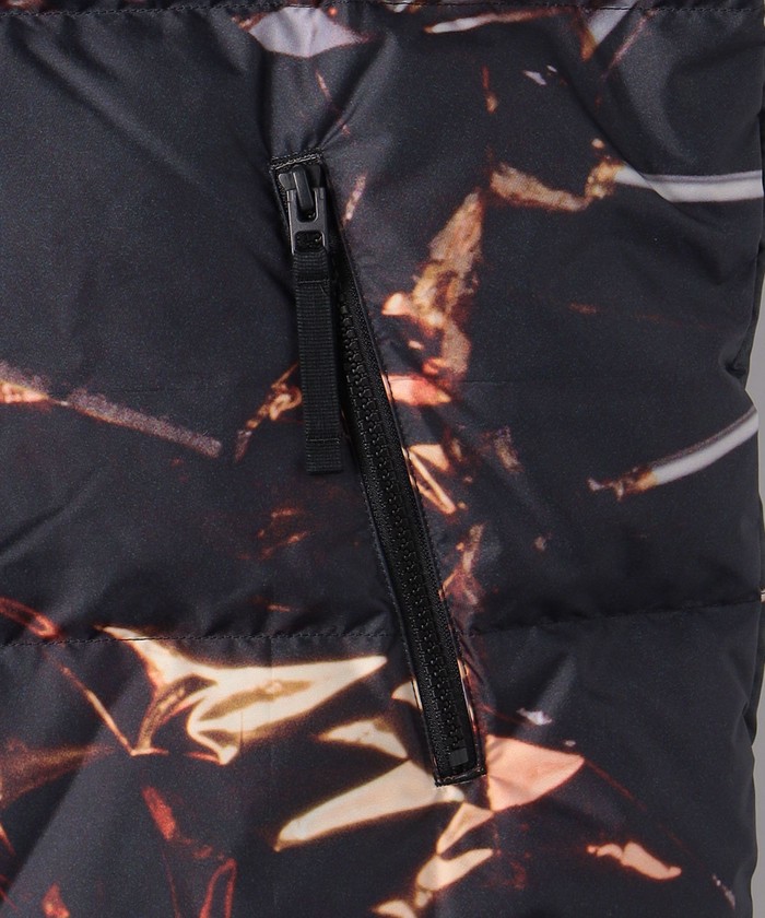 NIKE(ナイキ)>ZERO GRAVIT ダウン ベスト(504443774 NIKE(ナイキ)>ZERO GRAVIT ダウン ベスト(504443774