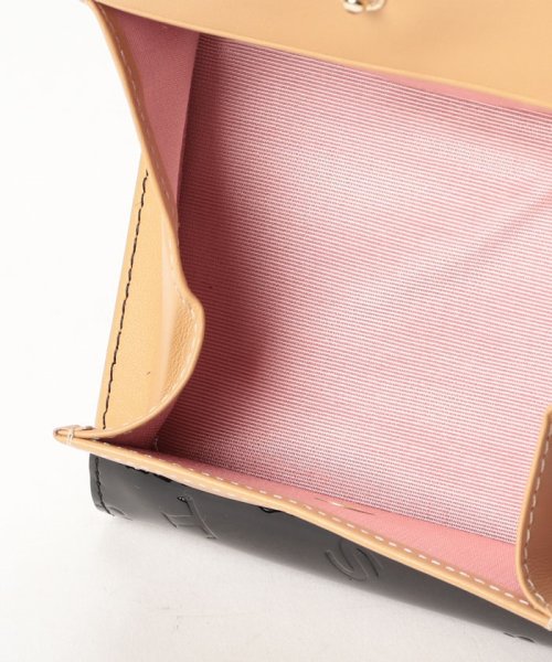 ルチア BOX二つ折り財布