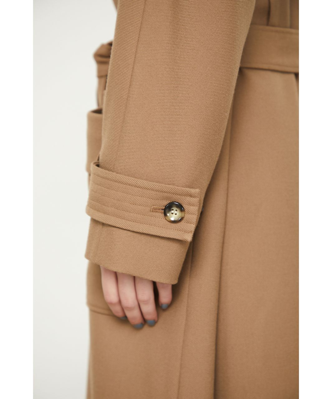 Seamless dolman trench CT