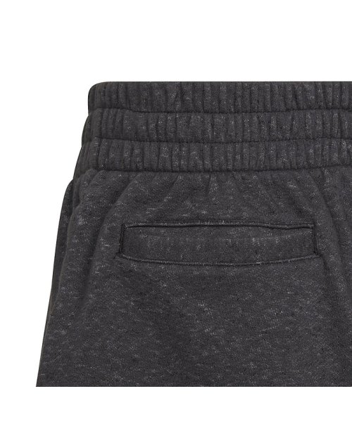 セール 19%OFF】アディダス/キッズ/フューチャーアイコン 3バー ルーズ ショーツ / YG FI 3BAR LOOSE  SHORTS(504470419) | アディダス(adidas) - d fashion