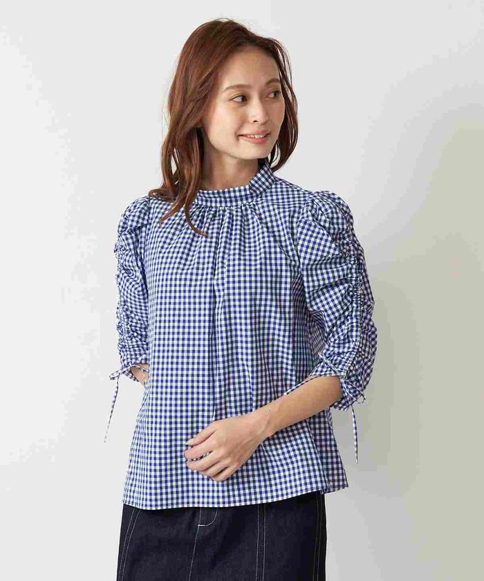 セール 60%OFF】ギンガム袖シャーリングハイネックブラウス