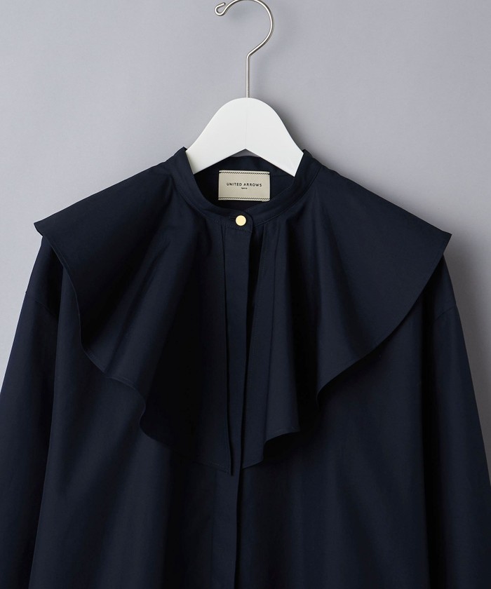UNITED ARROWS＞ラッフルカラー シャツブラウス B†