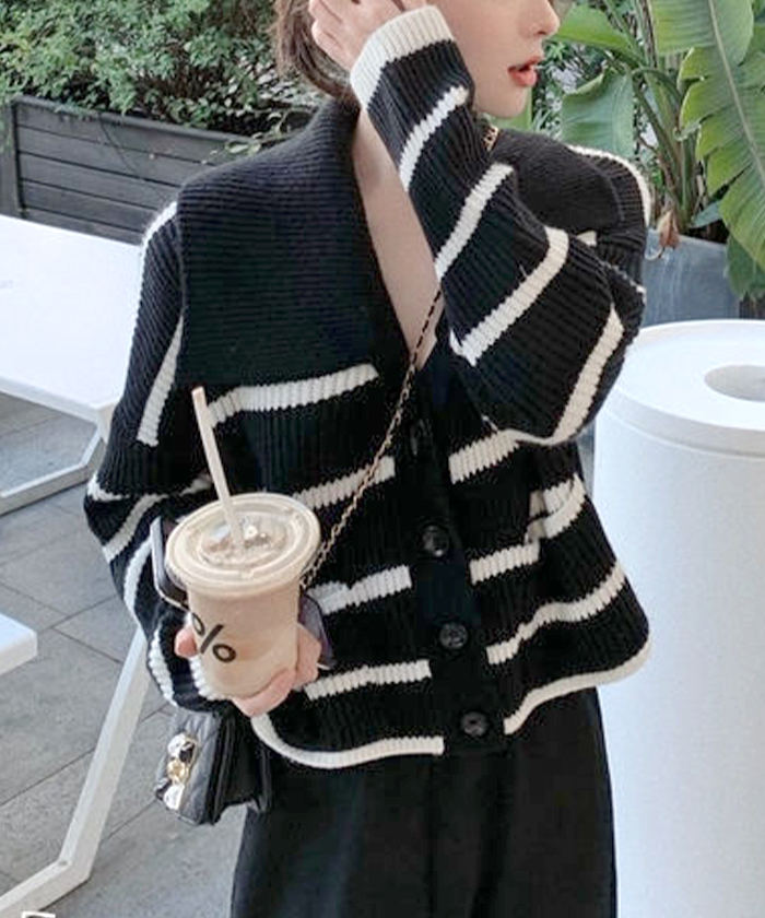 Fancy Border Knit Cardigan by Angelic Pretty