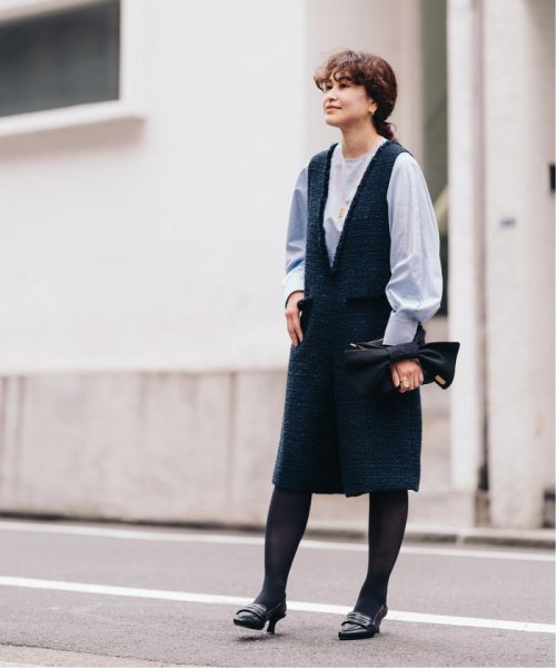 ＆NAVY TESEOノーカラーブラウス◆