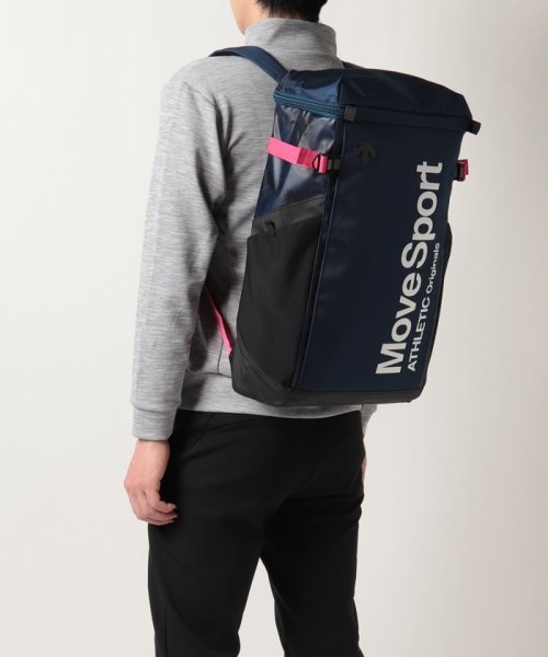 セール 30%OFF】スクエアバッグM 容量:約30L【アウトレット】(504461755) デサント(DESCENTE) d fashion デサント スクエアバッグM