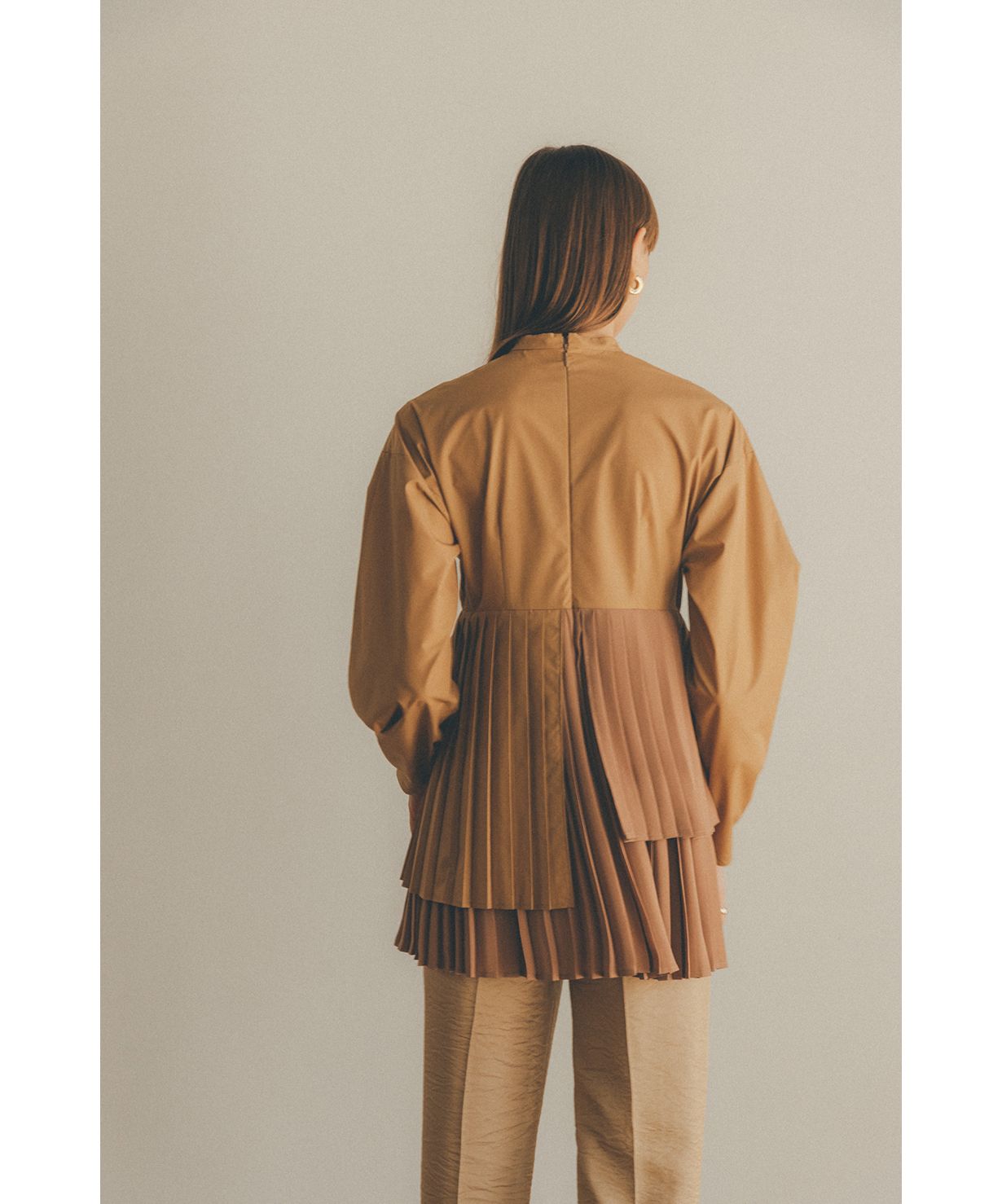 セール10%OFF】SHAPE LINE PLEAT TOPS(504483408) | クラネ(CLANE) - d ...