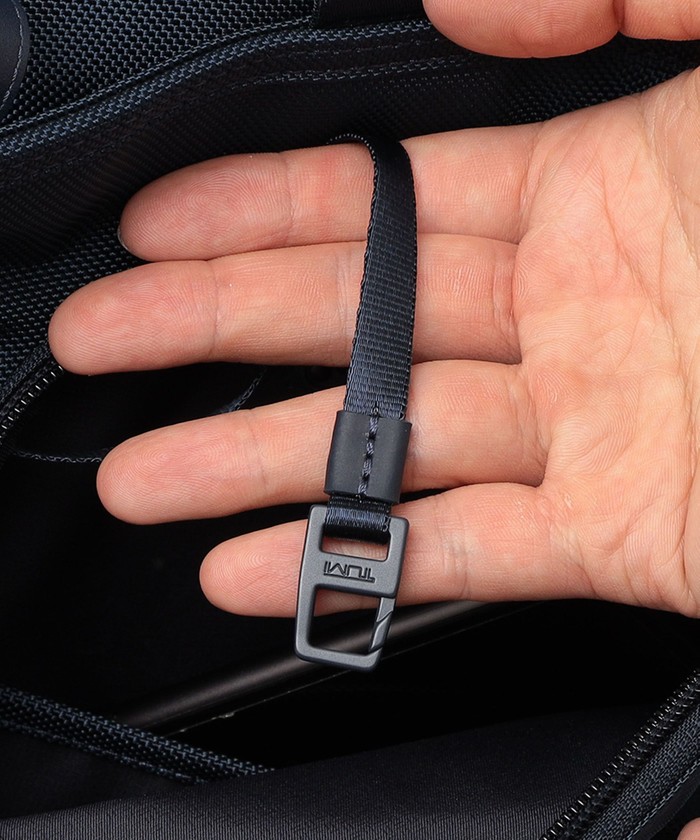 SHIPS別注】TUMI: 完全別注モデル エクスパンダブル スクエア