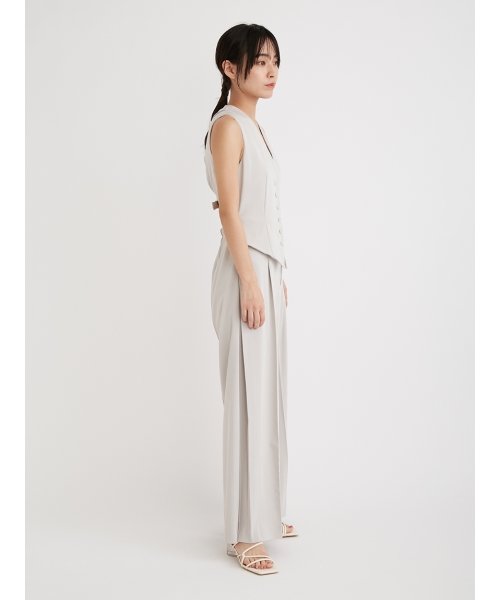 バックレスベストオールインワン