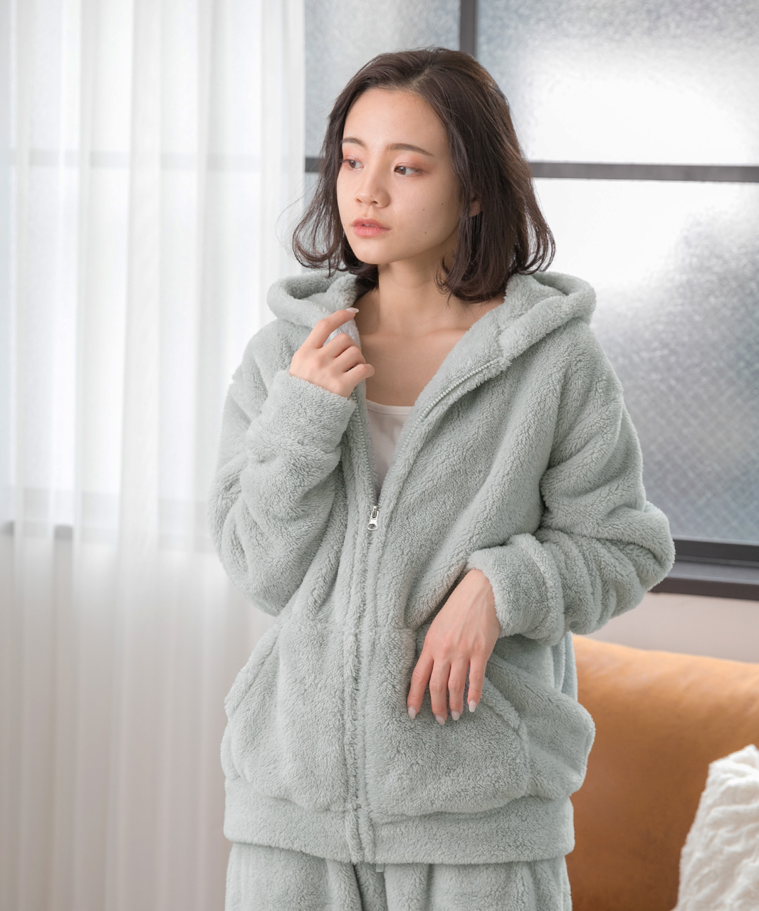 セール63%OFF】ボアパーカー ロングパンツ ルームウェア 上下セット