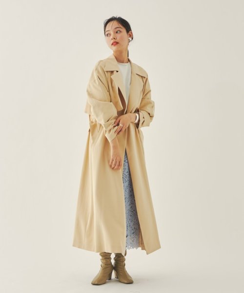 ＜EMMEL REFINES（エメル リファインズ）＞EM ベルテッドフレア ロング トレンチコート