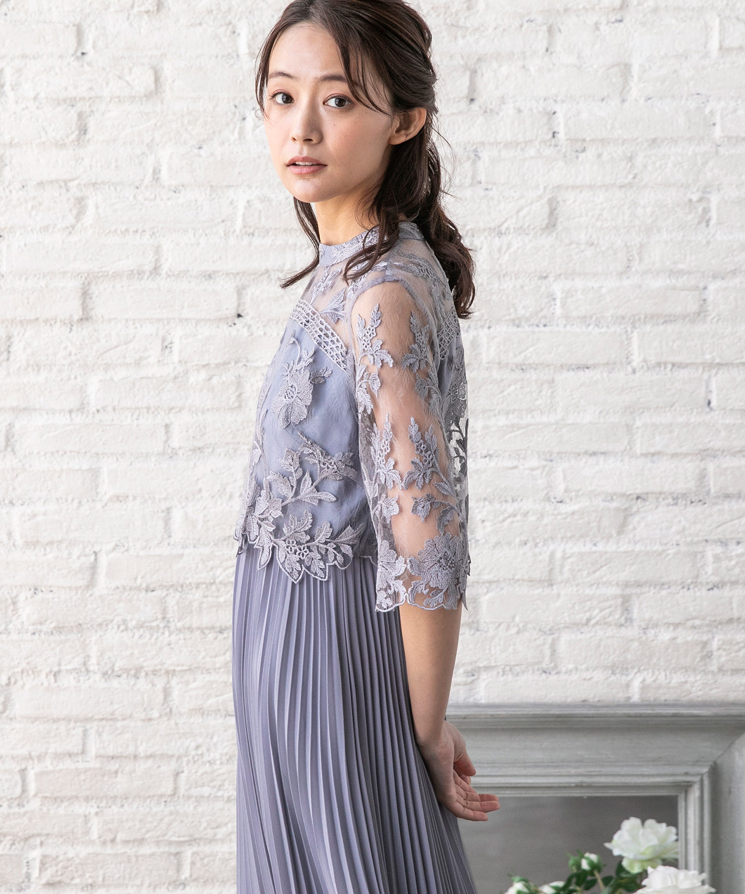 フォルムフォルマ form forma 刺繍＆プリーツ 袖付きロング