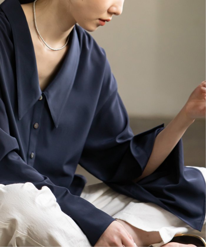 ニュアンスヘムロングカラーブラウス◇