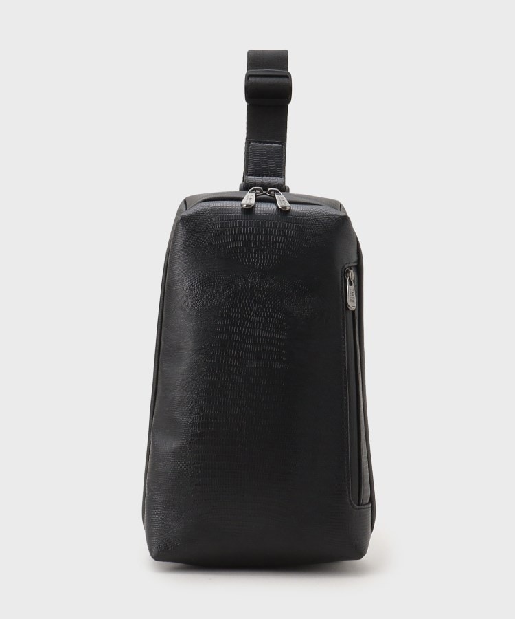タグ付き★新品未使用♪キレイめボディBAG ブラック （ツヤ）ボディバッグ セール】タケオキクチ TAKEO KIKUCHI 【撥水】ライトウェイト