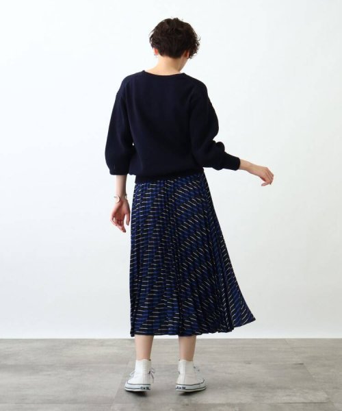 【2点セット/洗える】Vネックニット＆プリーツスカート セットアップ