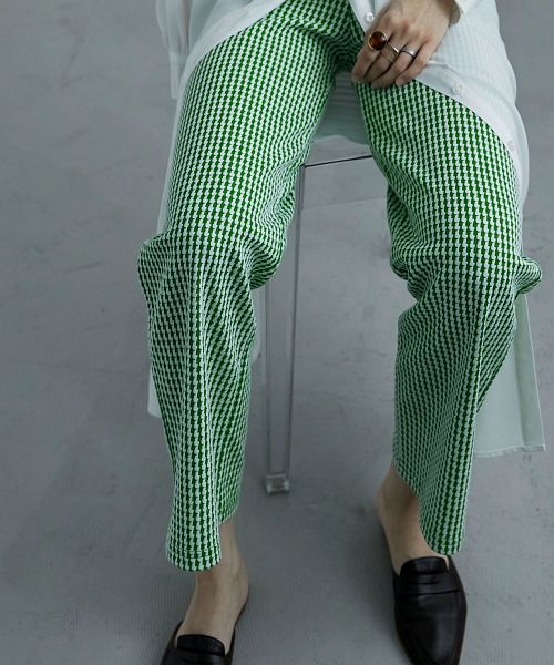 幾何学柄ニットジャガードパンツ ボトムス パンツ ロング ジャ
