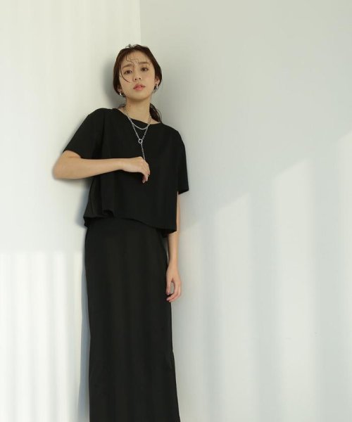 バックシャンカットソーセットアップ