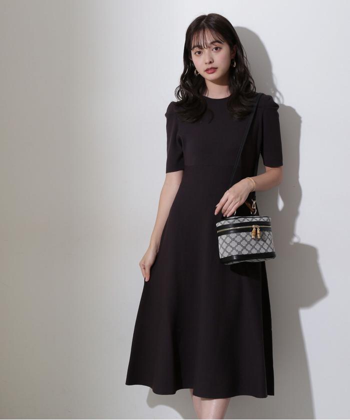 セール 50%OFF】クラシカルレイヤーカラーニットワンピース