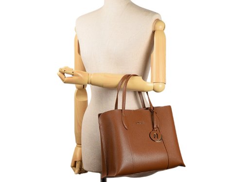 FURLA フルラ VITTORIA M TOTE トート バッグ