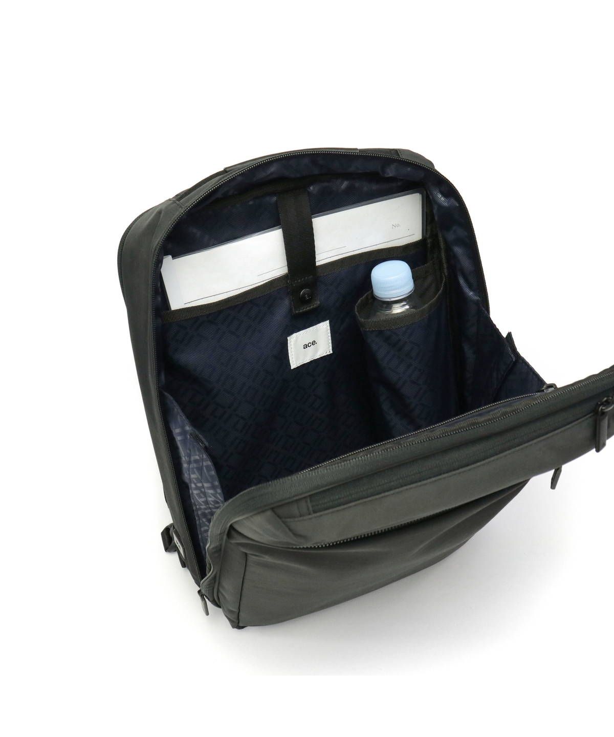 美品♪ace.エースGENEジーン ガジェタブル A4リュック ランバス2 黒 エース ace. 【日本正規品】 エースジーン リュック ace.GENE