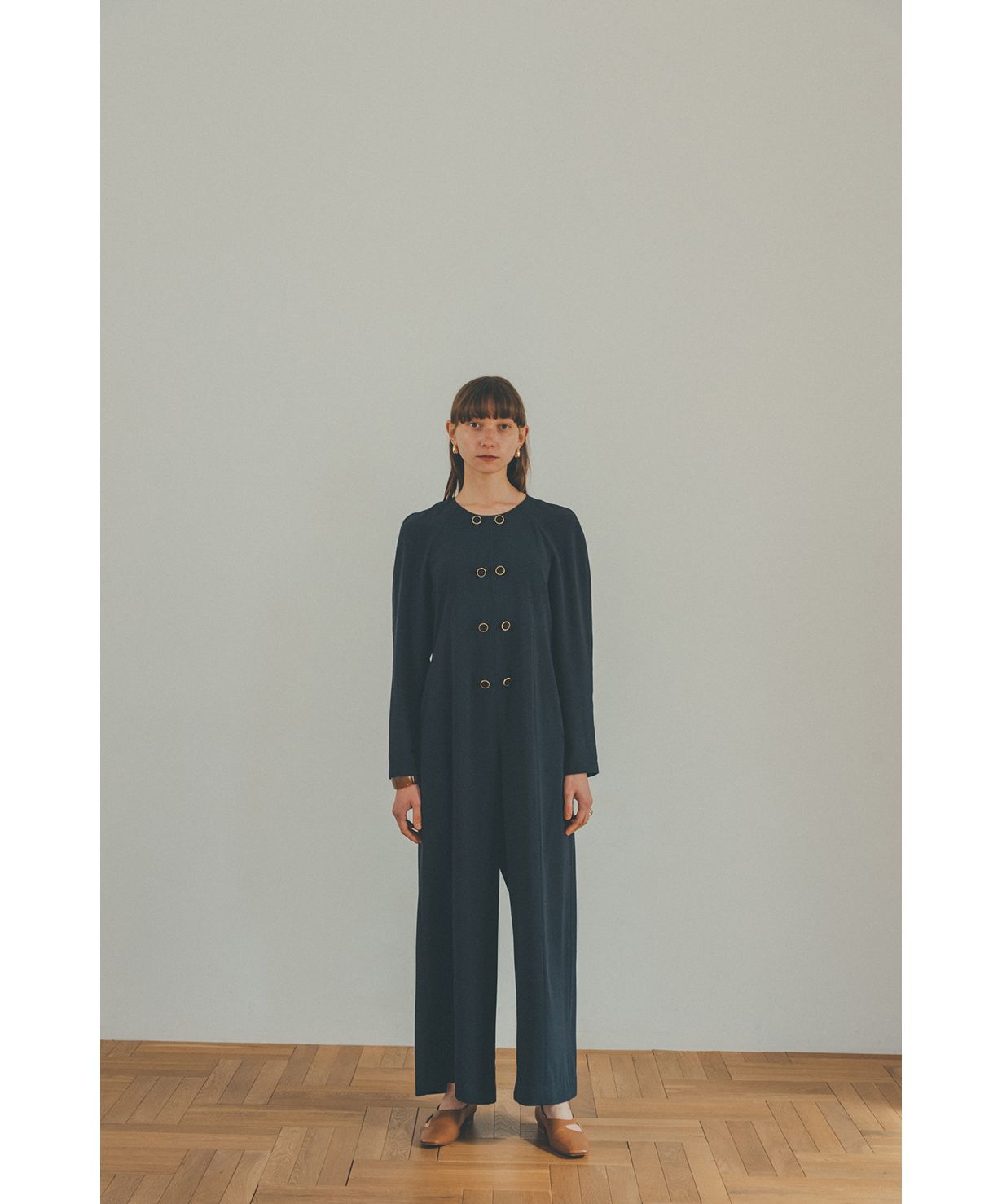 セール 50%OFF】ROUND SHOULDER ALL IN ONE(504550617) | クラネ セール 50%OFF】ROUND SHOULDER ALL IN ONE(504550617) | クラネ