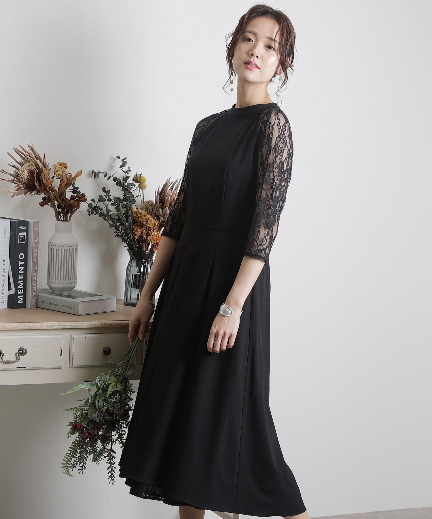 レースアップワンピース　pourvous by atlo+ プールヴー PourVous 結婚式ワンピースドレス袖ありとロング