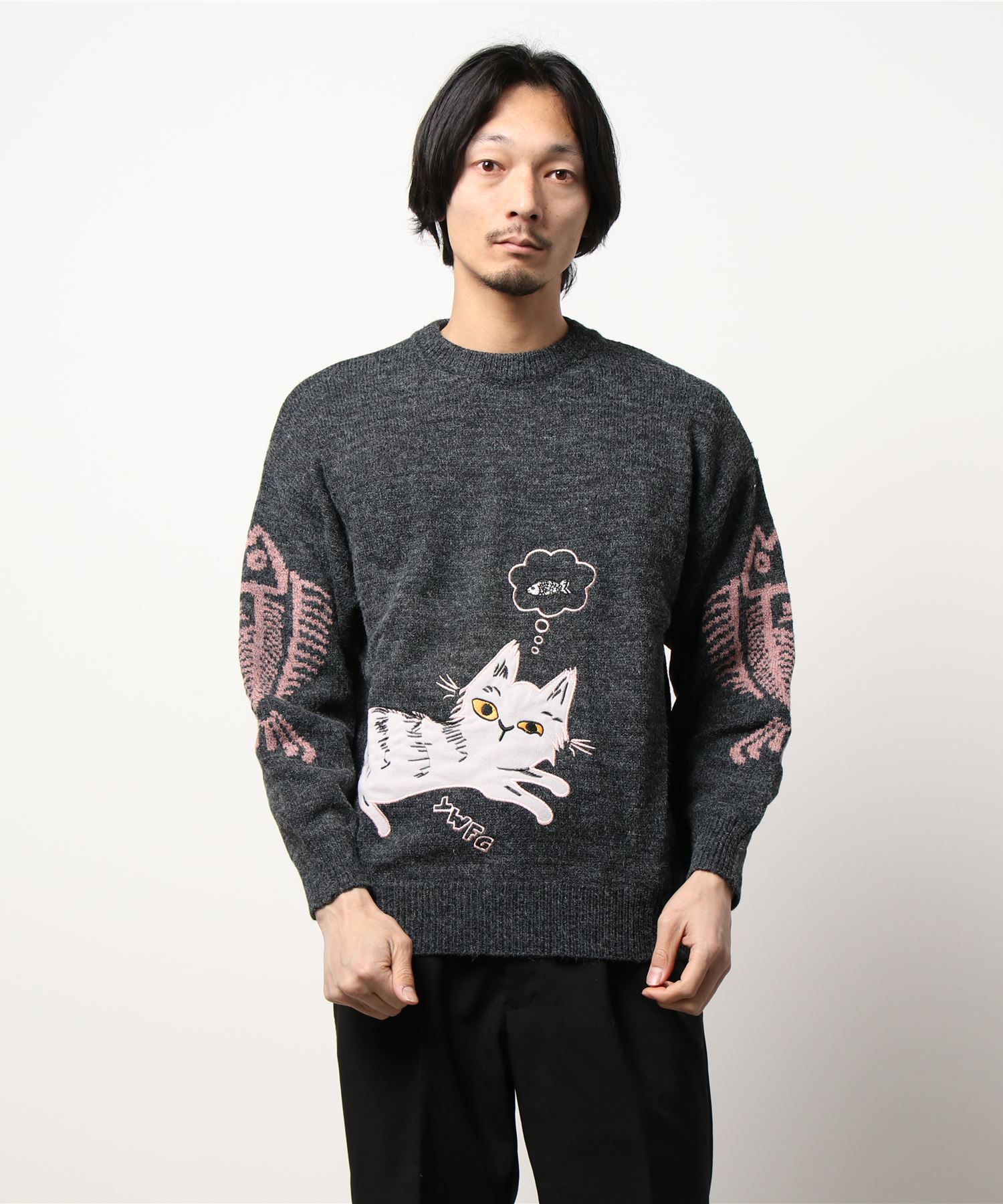 アイモハ aimoha 【HOOK】個性派・かわいい猫とサカナ刺繍ニット アイモハ aimoha 【HOOK】個性派・かわいい猫とサカナ刺繍ニット