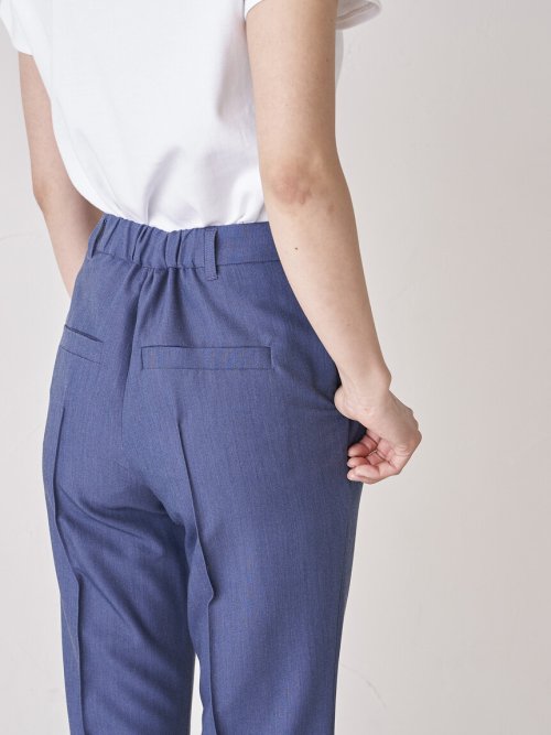 ベーシック裾フレアパンツ