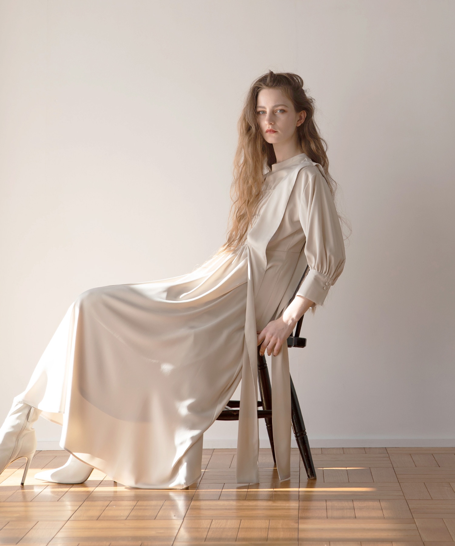 ワンピース Shirring Suspend Dress ミエリ インヴァリアント MIELI INVARIANT Shirring Suspend