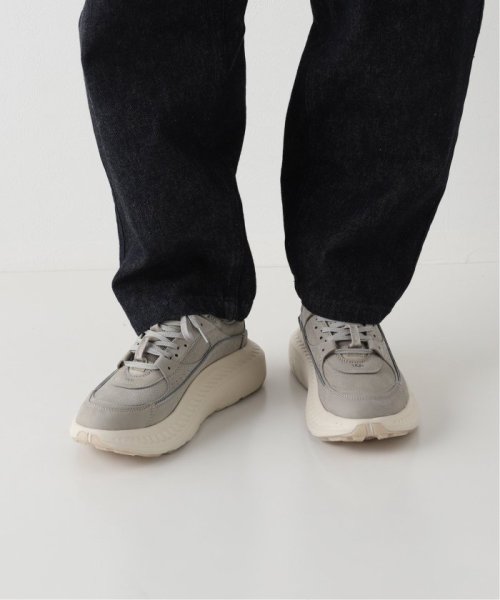 【UGG / アグ】CA805 V2 NUBUCK