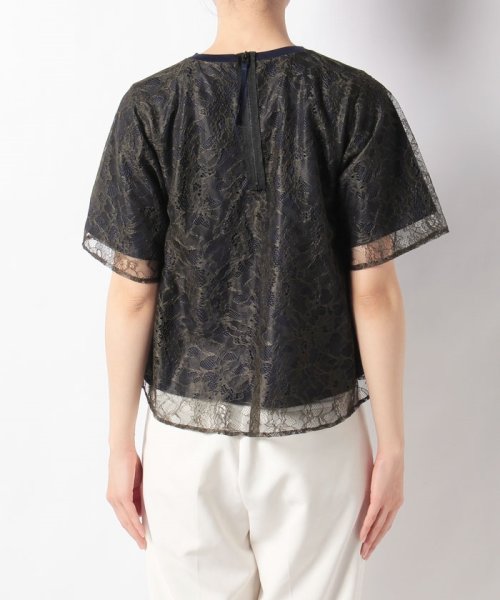 レース重ねTシャツ