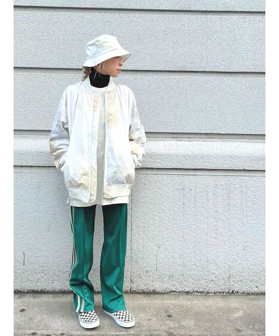 【UNISEX】nowartt Rays オーバーサイズ MA-1 nowartt（ノワート）の「【UNISEX】nowartt Rays オーバーサイズ