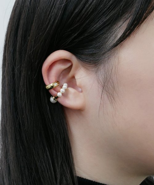 Coffret a perles コフレ・ア・ペルル 3－piece set ear cuffs