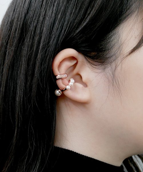 Coffret a perles コフレ・ア・ペルル 3－piece set ear cuffs