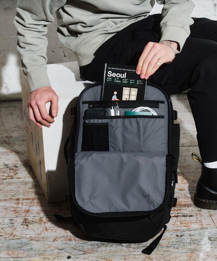 [エアー] トラベルパック Travel Pack 3 Small Black Travel Pack 3 Small Black | Aer ｜ エアー公式通販サイト