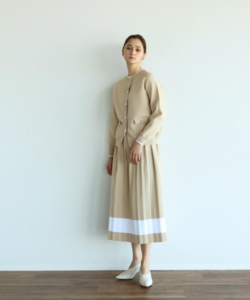 【セットアップ対応商品】Vin 【手洗い可】パールボタンカーディガン
