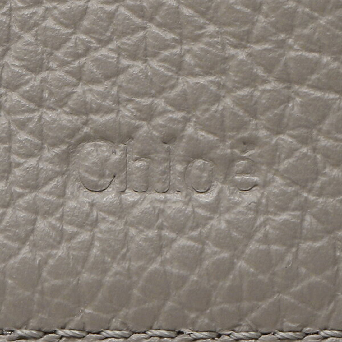 楽天市場】CHLOE クロエ 三つ折り財布 ALPHABET アルファベット レディース ミニ財布 BLACK ブラック ロゴチャーム 一粒万倍日  CHC17AP946H9Q MINI TRI FOLD : AXES（アクセス）楽天市場店