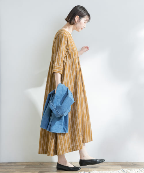 美品☆４２　smash! マツオインターナショナル　フォークロアワンピース　L ZARA（ザラ）の「フォークロア刺繍ワンピース ロングワンピース