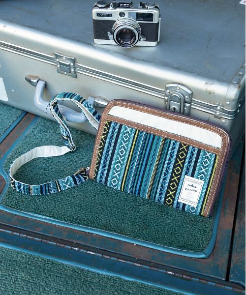 coach デジカメケース　マルチケース coach デジカメケースマルチケース