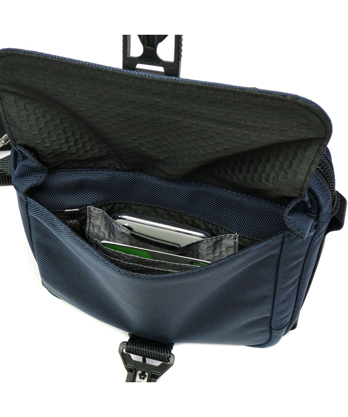 トゥミ TUMI 【日本正規品】トゥミ ショルダーバッグ TUMI Alpha トゥミ TUMI 【日本正規品】トゥミ ショルダーバッグ TUMI Alpha