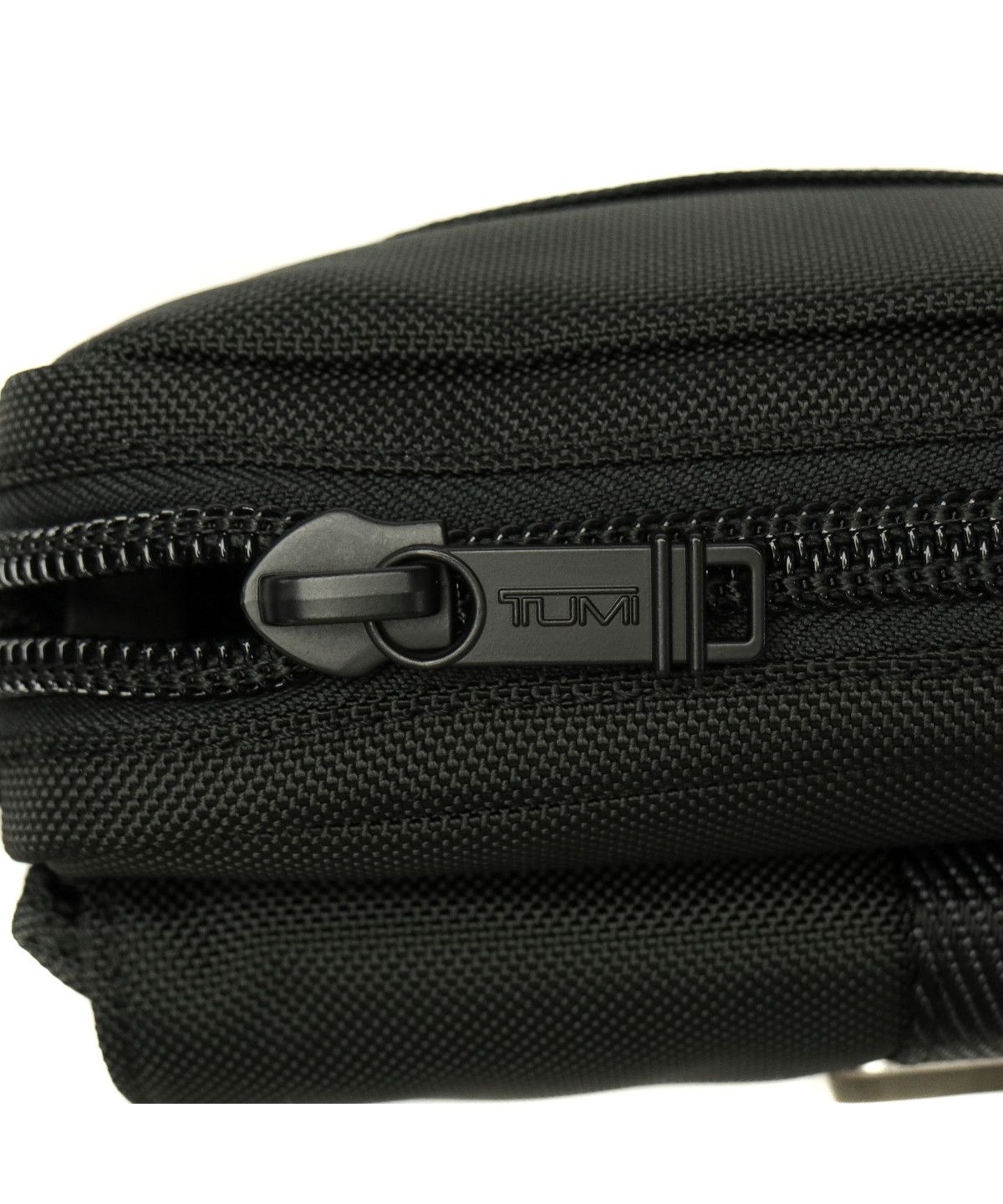 トゥミ TUMI 【日本正規品】トゥミ ショルダーバッグ TUMI Alpha