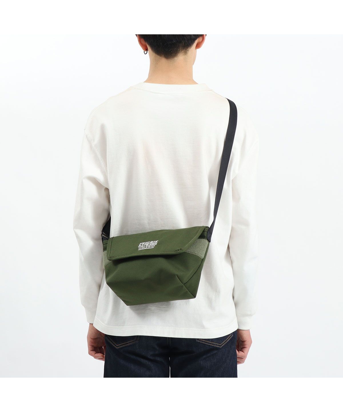 日本正規品】フレドリックパッカーズ メッセンジャーバッグ FREDRIK