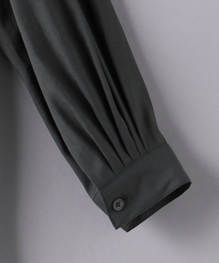 美品　UNITED ARROWSバンドカラー ペプラム シャツ2022モデル UNITED ARROWS＞バンドカラー ペプラム シャツ B