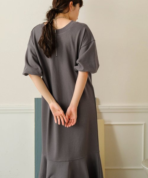 セール15%OFF】【選べるS・M・TLサイズ展開】前後2WAYマーメイドスウェットワンピース(504619345) | バブ(Bab) - d fashion セール15%OFF】【選べるS・M・TLサイズ展開】前後2WAYマーメイドスウェットワンピース(504619345) | バブ(Bab) - d fashion